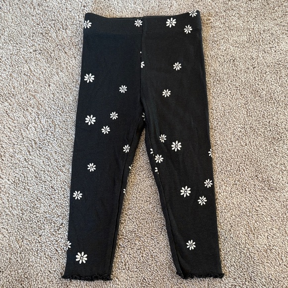 NWOT Charcoal Gray Ribbed Floral Kids Leggings - 24 months by Little Co. - Picture 1 of 3